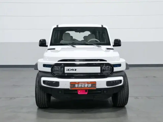 iCAR V23 — Фото автомобиля 3