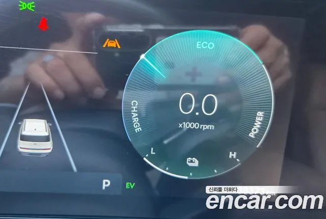 Hyundai Santa Fe MX5 — Фото автомобиля 12