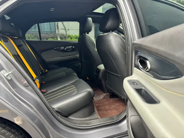GAC Trumpchi Emkoo — Фото автомобиля 11