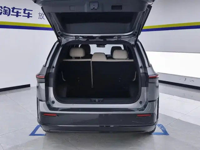 Toyota BoZhi 3X — Фото автомобиля 4