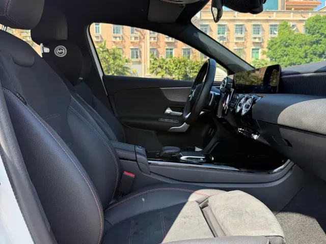 Mercedes-Benz A-Class — Фото автомобиля 17