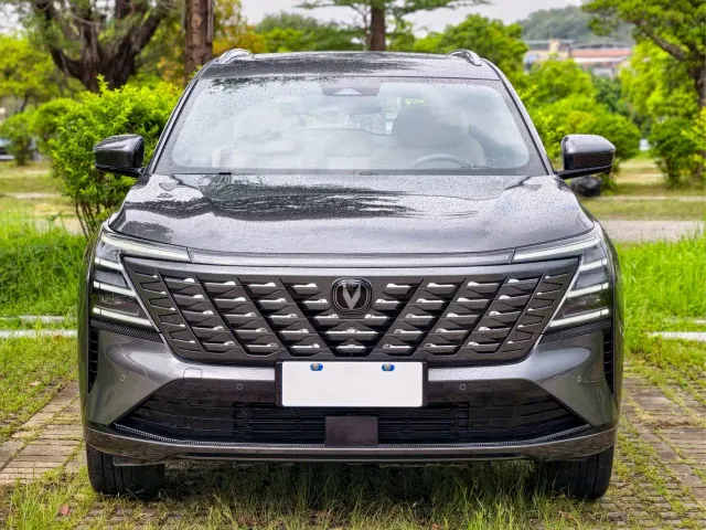 Changan CS75 Plus — Фото автомобиля 2