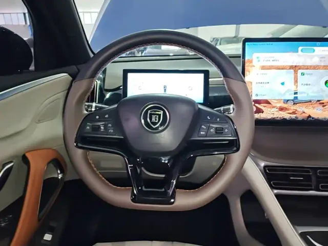 BYD Song Pro — Фото автомобиля 10