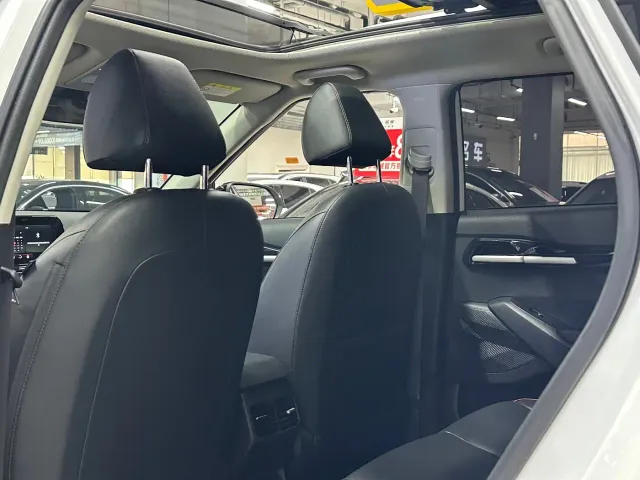 Kia Seltos — Фото автомобиля 8