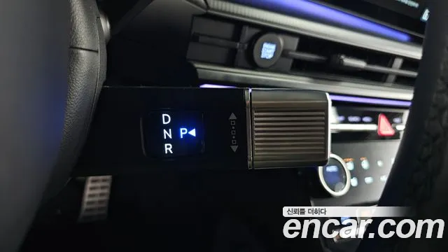 Hyundai Santa Fe MX5 — Фото автомобиля 12