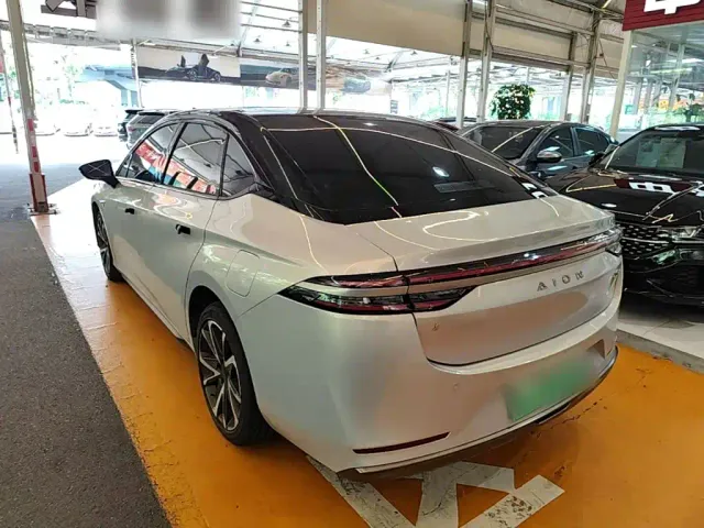 GAC Aion S Plus — Фото автомобиля 4