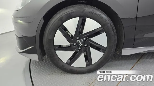 Hyundai Ioniq 6 — Фото автомобиля 5