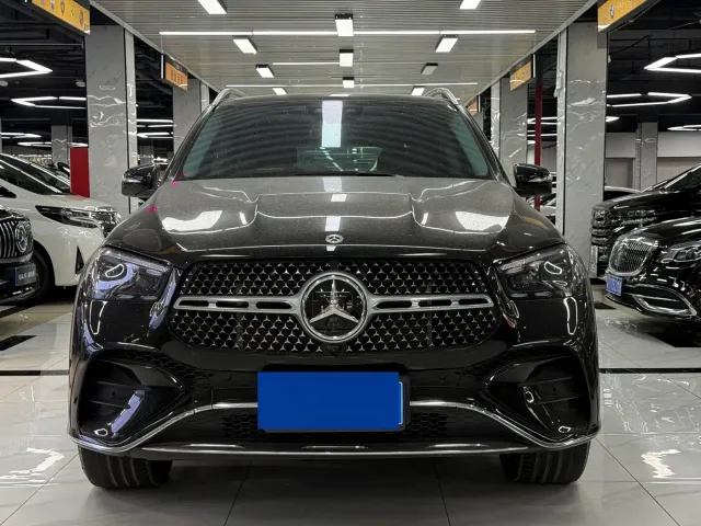 Mercedes-Benz GLE-Class — Фото автомобиля 2