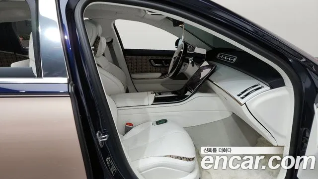 Mercedes-Benz S-Class S-класс W223 — Фото автомобиля 11