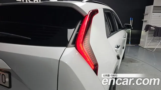 Kia Niro The All New Niro Signature — Фото автомобиля 23