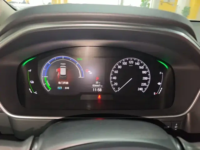 Honda Odyssey — Фото автомобиля 11