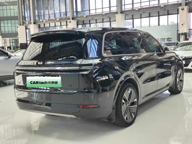 Li Auto L9 — Фото автомобиля 4