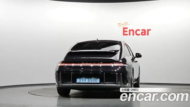 Hyundai Ioniq 6 — Фото автомобиля 4