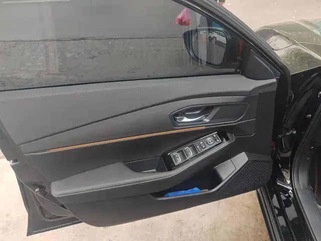 Honda Accord — Фото автомобиля 7