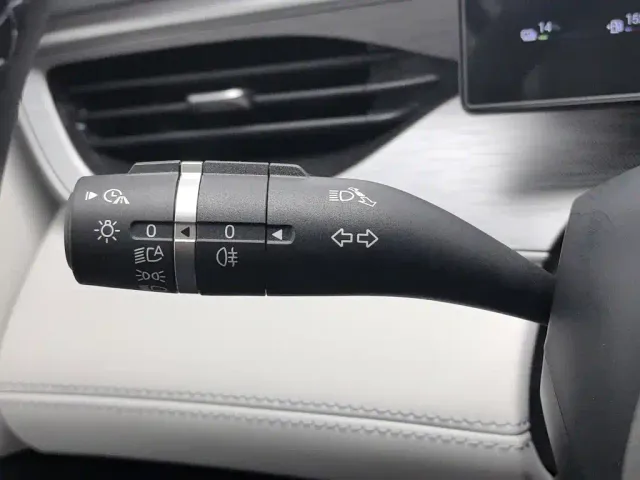 BYD Seal 05 DM-i — Фото автомобиля 21