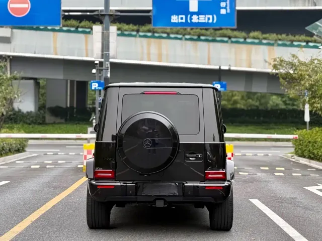 Mercedes-Benz G-Class — Фото автомобиля 8