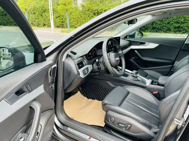 Audi A4L — Фото автомобиля 4