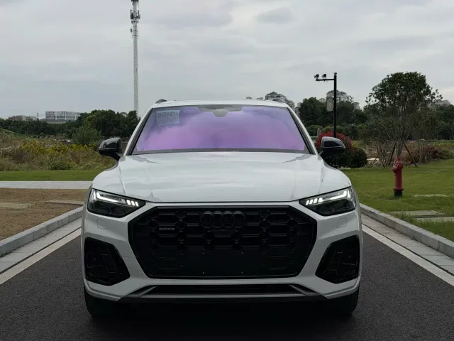 Audi Q5L — Фото автомобиля 2