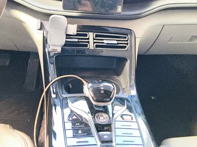 BYD Qin PLUS — Фото автомобиля 16