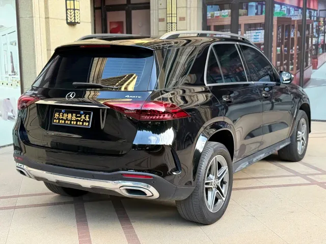 Mercedes-Benz GLE-Class — Фото автомобиля 6