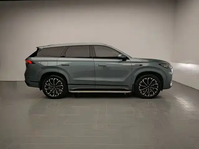 Chery Tiggo 9 — Фото автомобиля 8