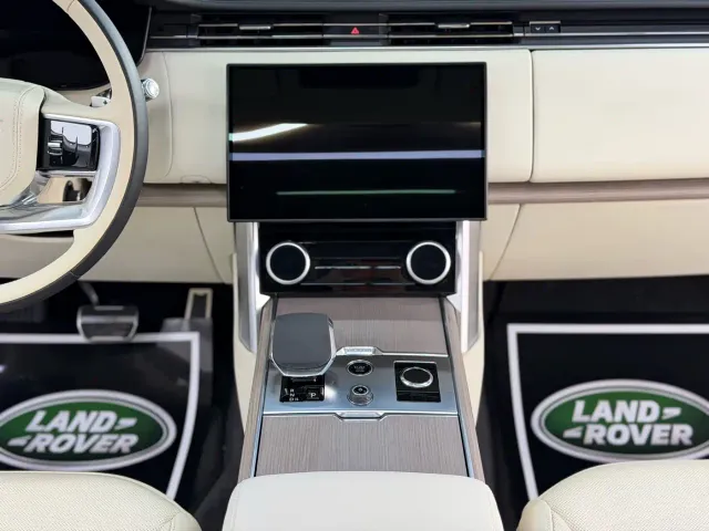 Land Rover Range Rover — Фото автомобиля 24