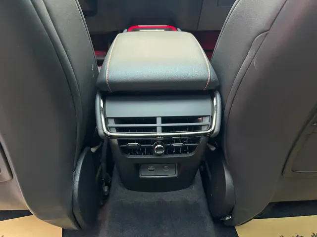 Ford Mondeo — Фото автомобиля 18