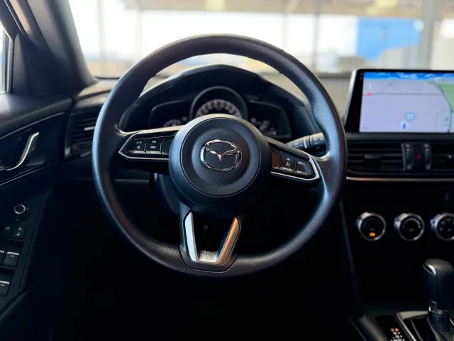 Mazda CX-4 — Фото автомобиля 10