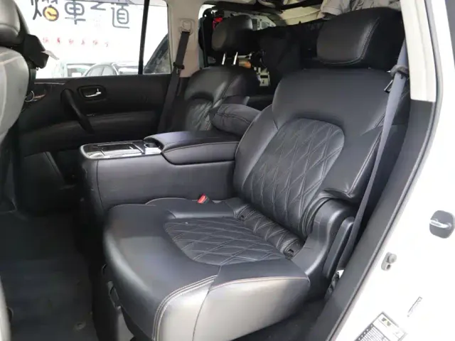 Nissan Patrol — Фото автомобиля 7