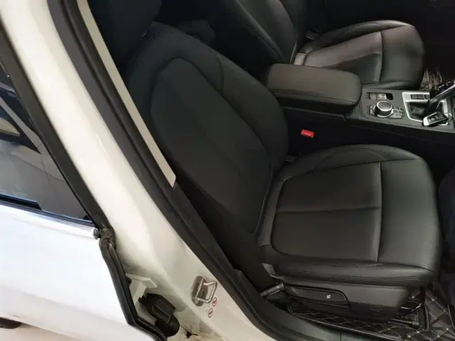 BMW 1 Series — Фото автомобиля 24