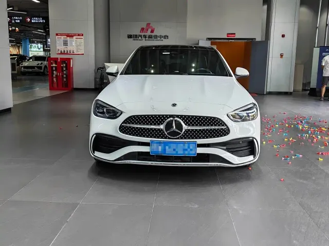Mercedes-Benz C-Class — Фото автомобиля 2