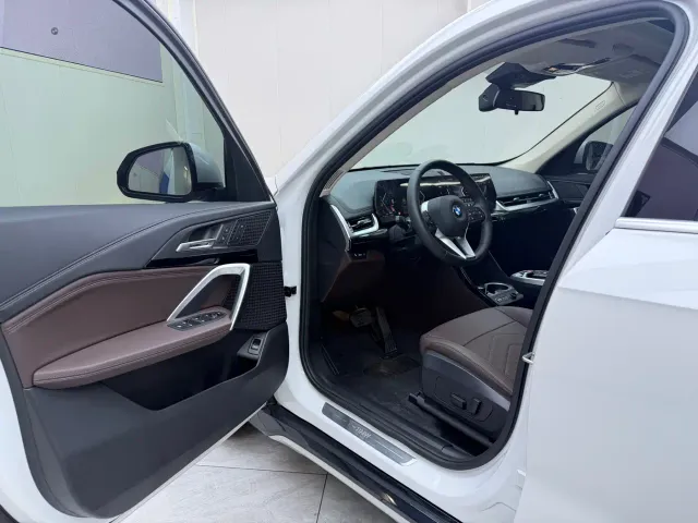 BMW X1 — Фото автомобиля 7