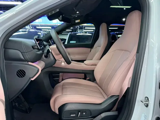 Nio EC6 — Фото автомобиля 8