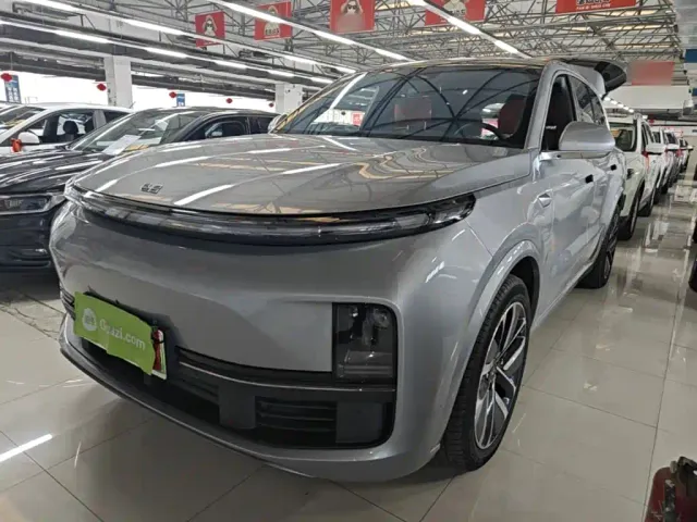 Фотография автомобиля — Li Auto L8