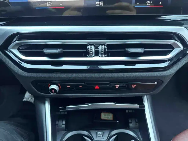 BMW 3 Series — Фото автомобиля 16