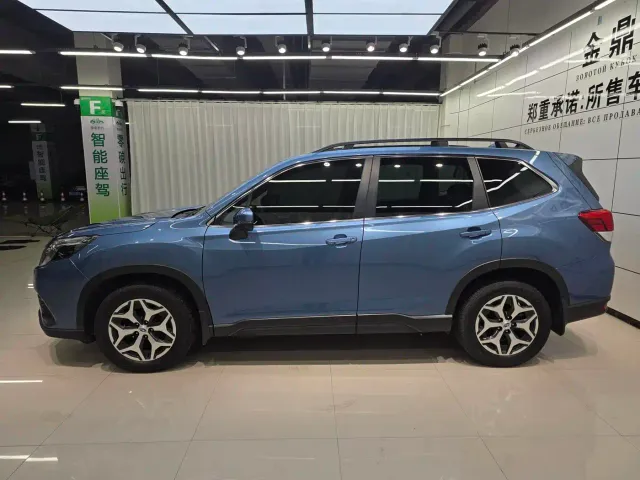 Subaru Forester — Фото автомобиля 7