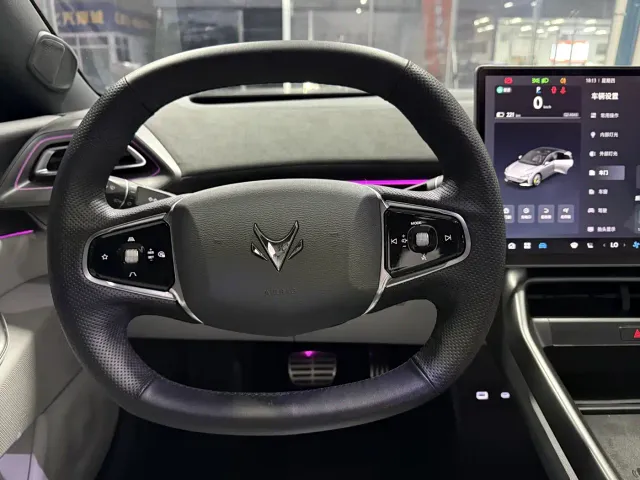 Arcfox Alpha S5 — Фото автомобиля 9