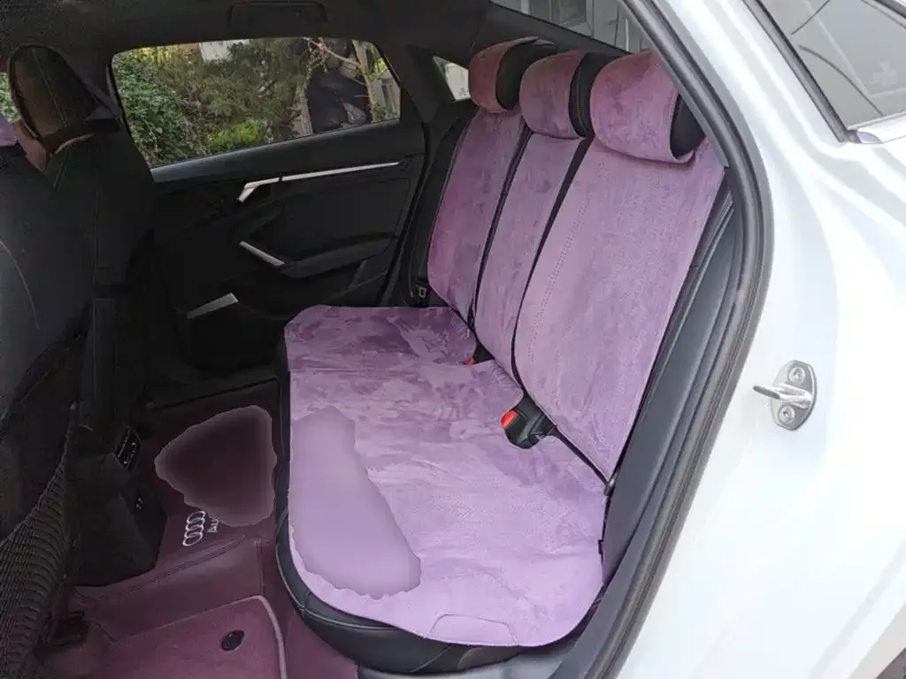Audi Audi A3 2025 Facelift A3L Limousine 35TFSI Flying Spur Premium — Фото автомобиля 12