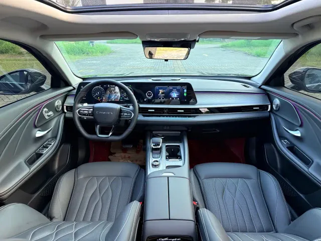 Chery Arrizo 8 — Фото автомобиля 6