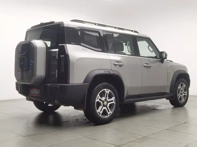 Jetour T2 — Фото автомобиля 2