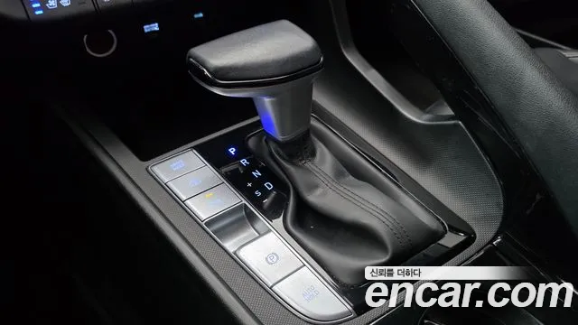 Hyundai Avante — Фото автомобиля 12