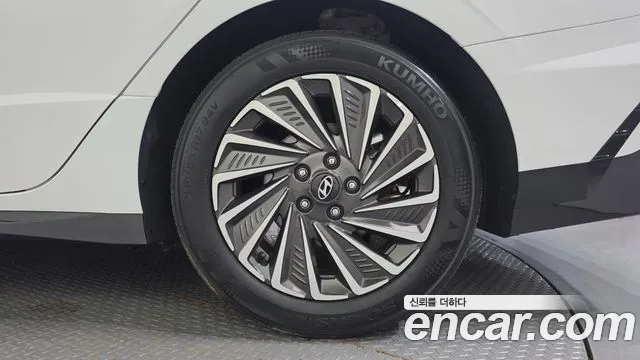 Hyundai Sonata Exclusive — Фото автомобиля 20
