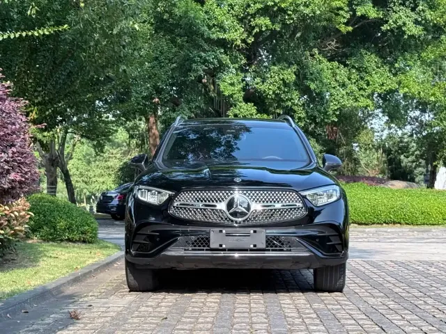 Mercedes-Benz Mercedes-Benz GLC 2025 GLC 300 L 4MATIC Dynamic 5-seater — Фото автомобиля 2
