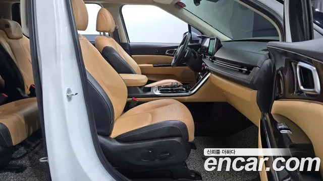 Kia Canival Carnival 4 поколение Дизель 9 мест Signature — Фото автомобиля 25
