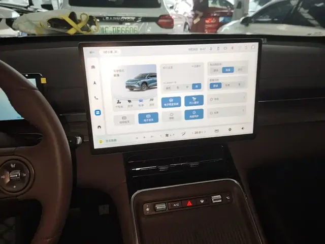Wuling Starlight S — Фото автомобиля 12