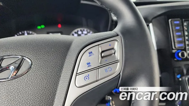 Hyundai Solati Solati 15 мест — Фото автомобиля 17
