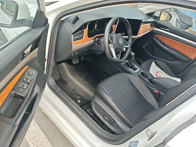 Volkswagen Bora — Фото автомобиля 15