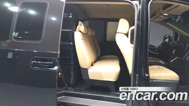 Hyundai Staria — Фото автомобиля 16