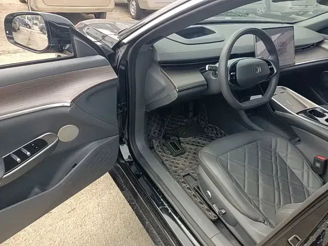 Changan Qiyuan A07 — Фото автомобиля 15