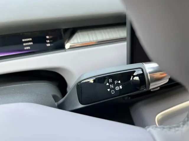 Xpeng P7+ — Фото автомобиля 6
